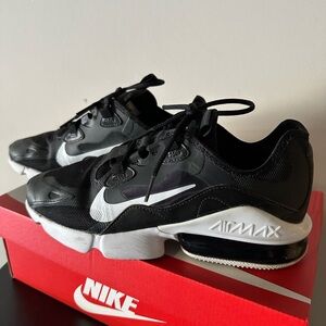 Nike Air Max Infinity 2